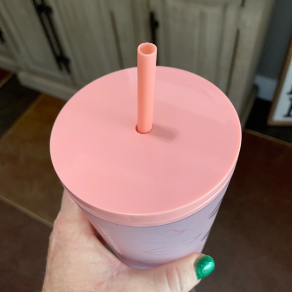 NWT Starbucks Valentine 2021 Red and Pink Lips Soft Touch Tumbler - Picture 5 of 6